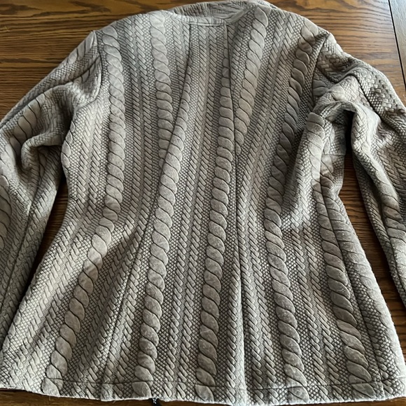 Jacket size medium dark tan - Picture 3 of 3